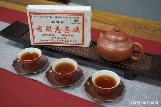 普洱茶新手避坑指南：精准判断与中期茶收藏技巧