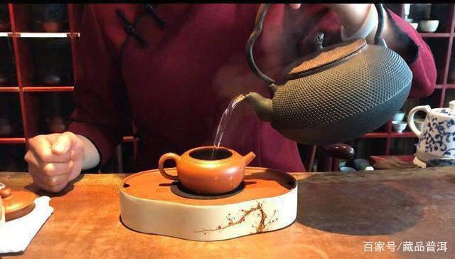 老熟茶冲泡技巧解析：如何发挥茶性