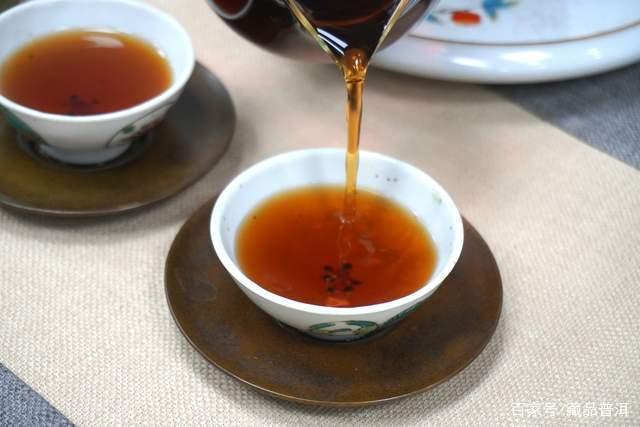 老熟茶冲泡技巧解析：如何发挥茶性